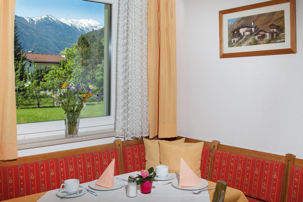 Hotel Gastehaus Frischhut Nassereith Zewnętrze zdjęcie
