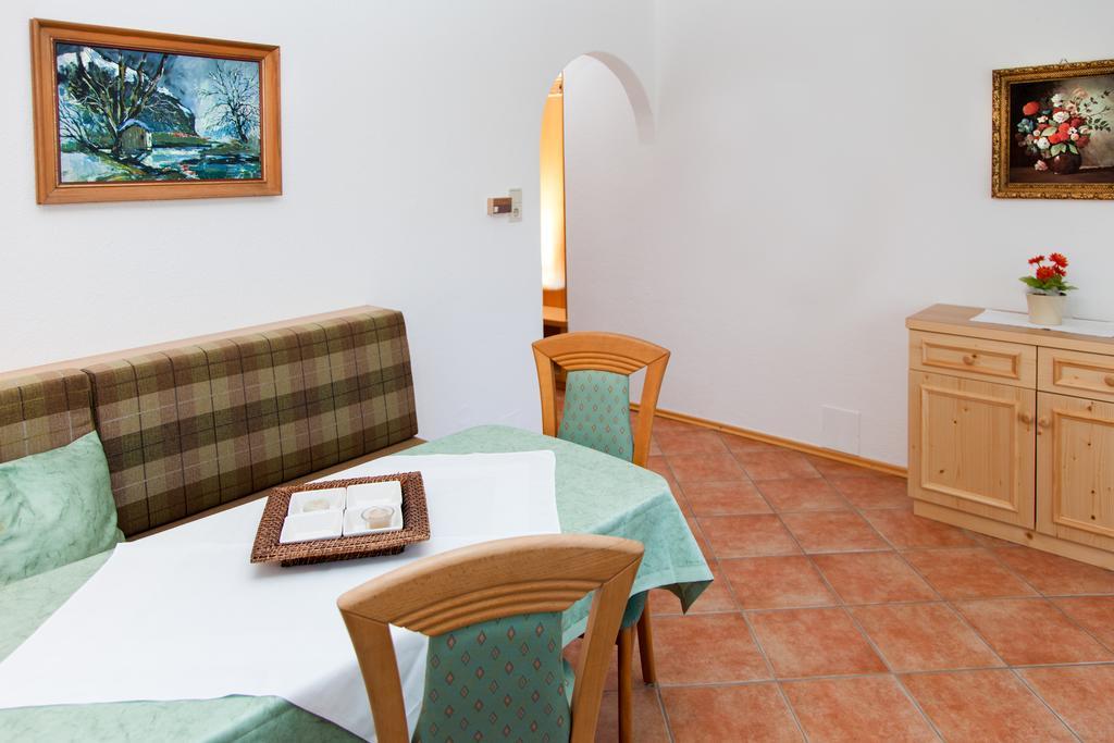 Hotel Gastehaus Frischhut Nassereith Zewnętrze zdjęcie